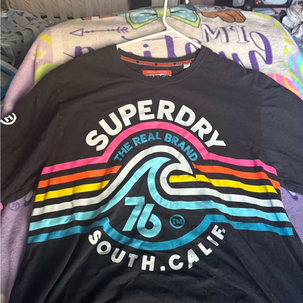 Superdry Black T-Shirt with Vibrant Wave Design